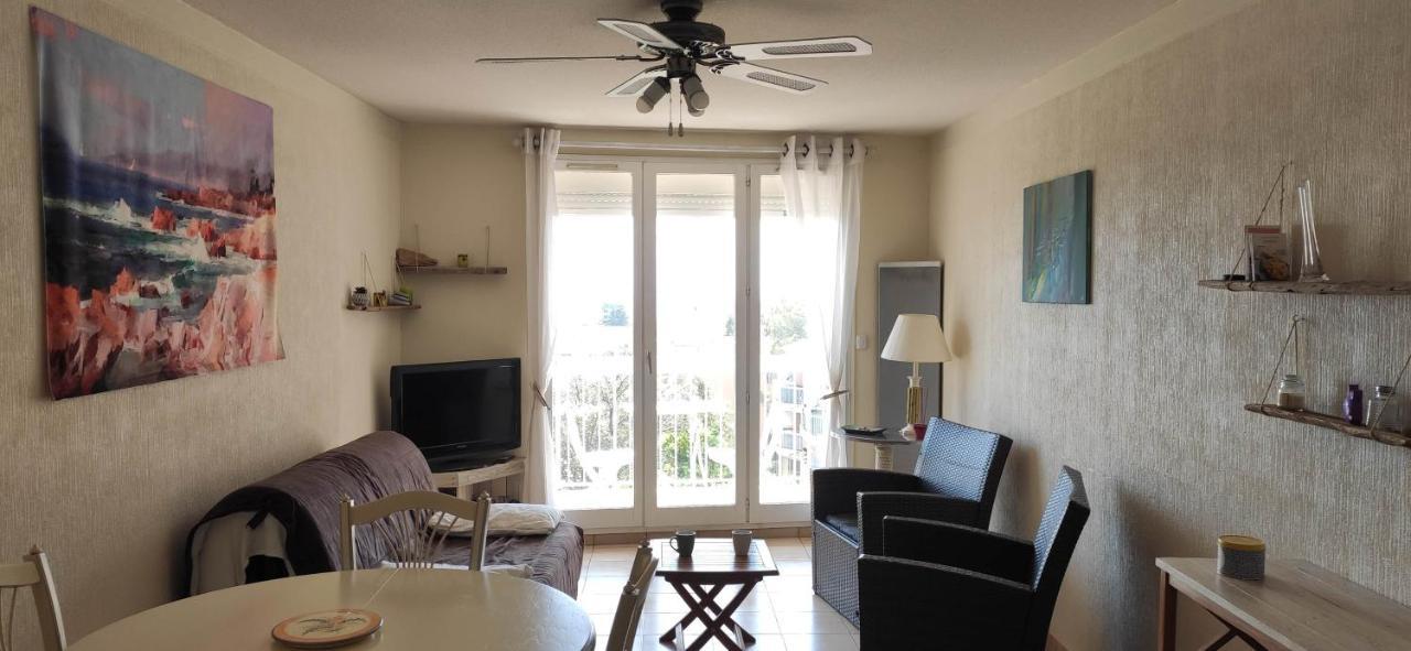 Appartement Lumineux Vue Mer Frejus Luaran gambar